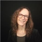 An enthusiastic, passionate, and confident professional; over 15 years of experience in teaching/coaching adults in Communication